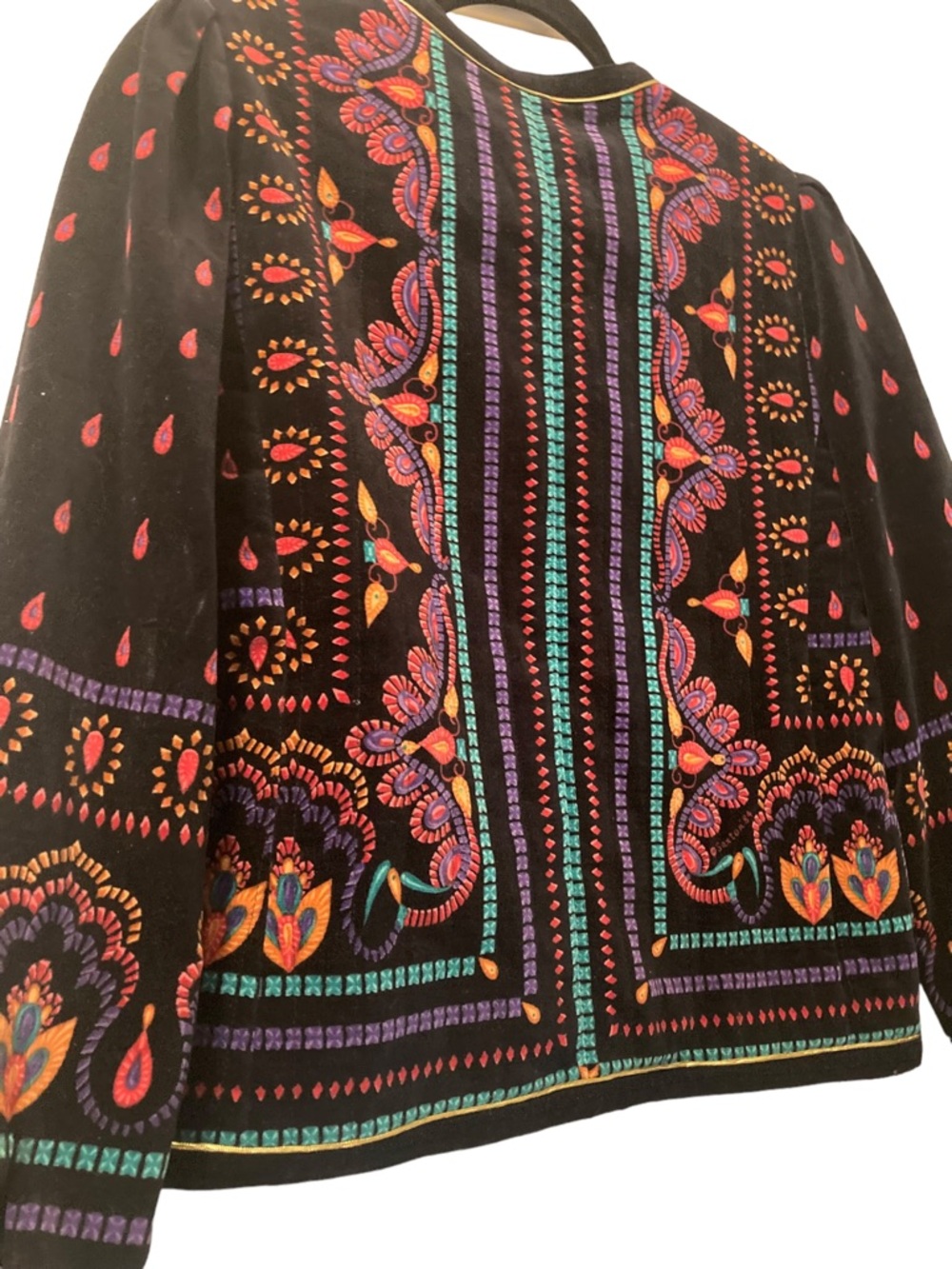 Vintage 1980’s Saxton Hall Embroidered Velvet Jacket with Multicolor Accents - Picture 13 of 16